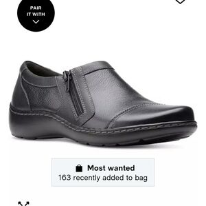 Women's clarks size 6.5